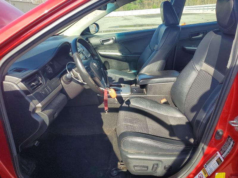 49542546 :رقم المزاد ، 4T1BF1FK7EU857935 vin ، 2014 Toyota Camry مزاد بيع