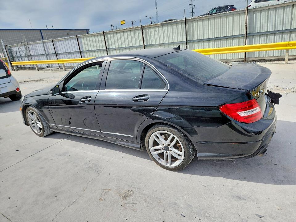 49113286 :رقم المزاد ، WDDGF4HB4DA766491 vin ، 2013 Mercedes-benz C مزاد بيع