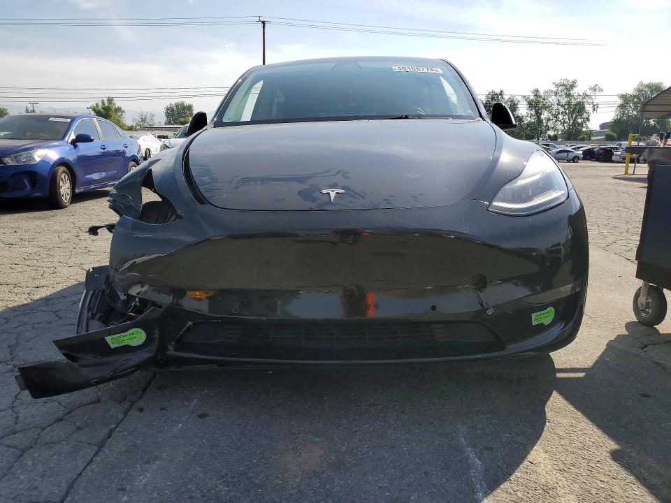 Продажа на аукционе авто 2022 Tesla Model Y, vin: 7SAYGDEF2NF490780, номер лота: 49108776