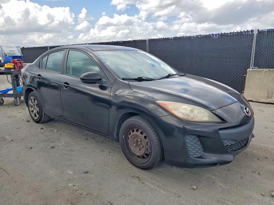 2013 Mazda Mazda3 მანქანა იყიდება აუქციონზე, vin: JM1BL1TF5D1777330, აუქციონის ნომერი: 48313496