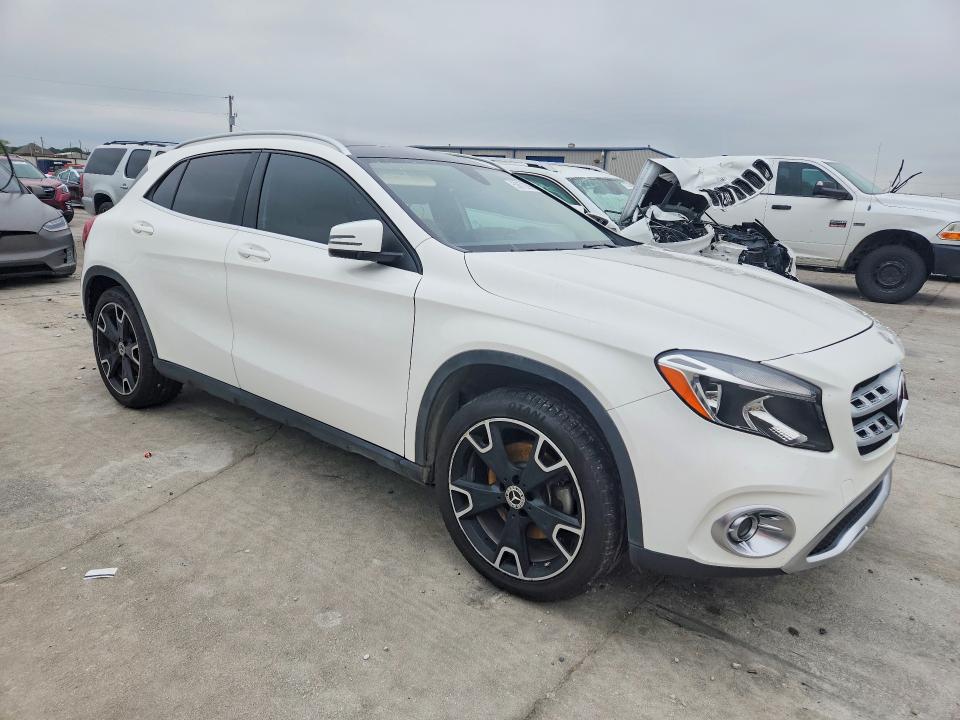 50672696 :رقم المزاد ، WDCTG4EB3KU016631 vin ، 2019 Mercedes-benz Gla مزاد بيع