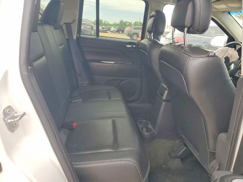 51642616 :رقم المزاد ، 1C4NJDEBXHD101152 vin ، 2017 Jeep Compass مزاد بيع