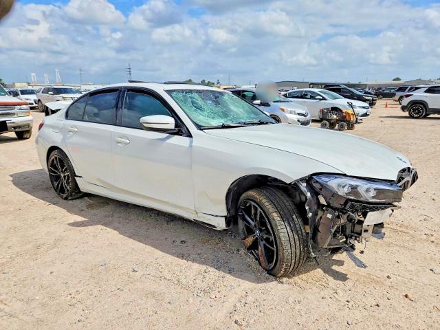 49840316 :رقم المزاد ، 3MW69FF09P8D46796 vin ، 2023 Bmw 330i Xdrive 4dr Awd مزاد بيع