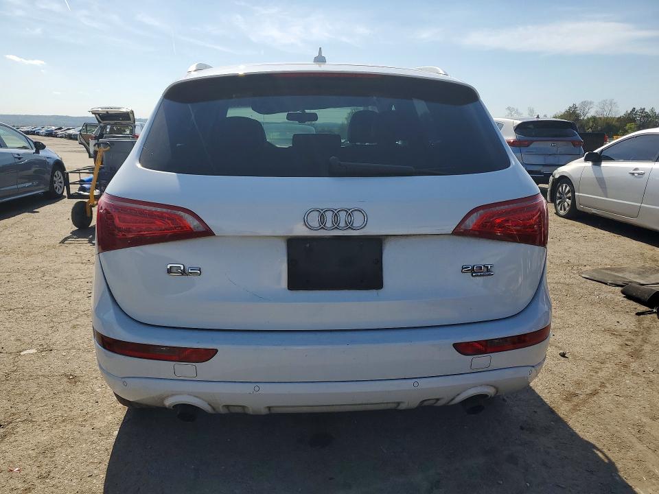 50819006 :رقم المزاد ، WA1LFAFP5CA041528 vin ، 2012 Audi Q5 مزاد بيع