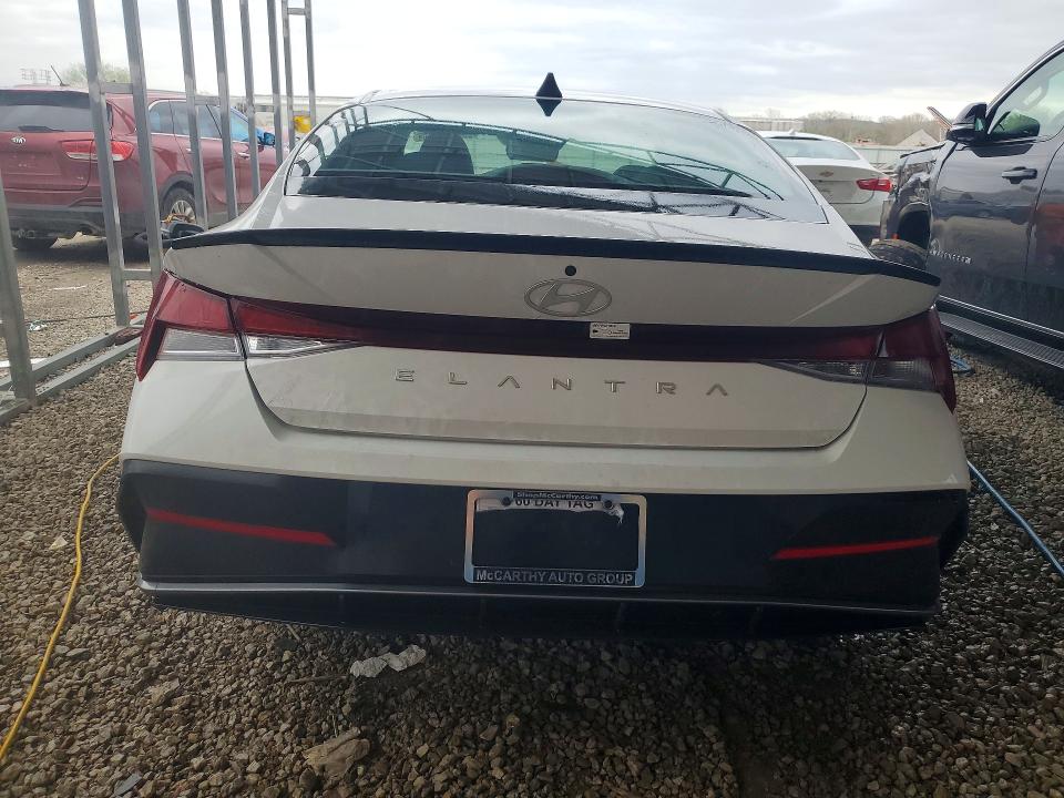 Продаж на аукціоні авто 2025 Hyundai Elantra, vin: KMHLM4DG2SU995632, номер лоту: 48623796
