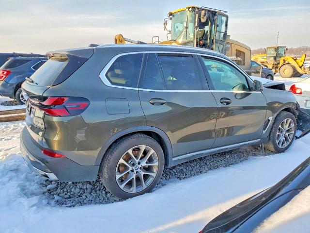 48949056 :رقم المزاد ، 5UX23EU05S9W72060 vin ، 2025 Bmw X5 مزاد بيع