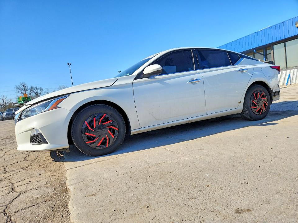 48915766 :رقم المزاد ، 1N4BL4BV0LC223633 vin ، 2020 Nissan Altima مزاد بيع