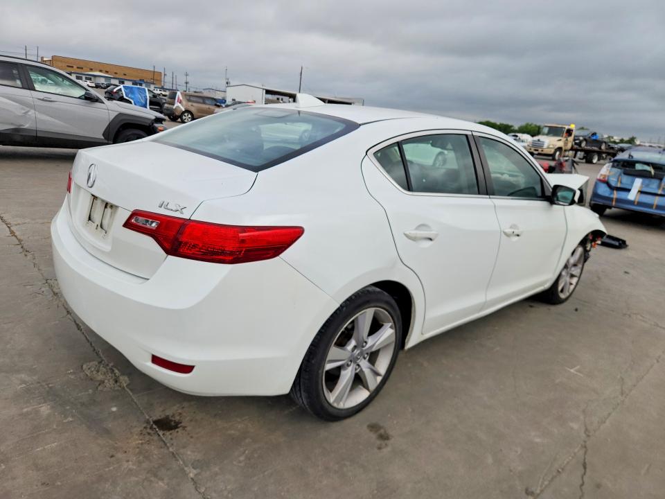 49662326 :رقم المزاد ، 19VDE1F53FE009988 vin ، 2015 Acura Ilx مزاد بيع