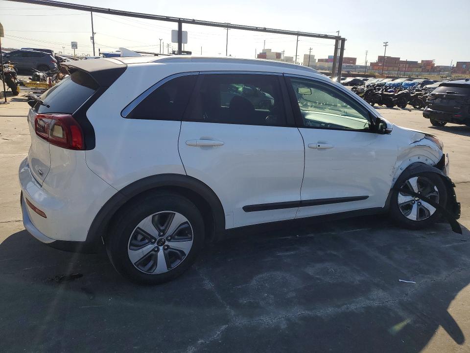 Продажа на аукционе авто 2017 Kia Niro, vin: KNDCC3LC2H5103222, номер лота: 50156956