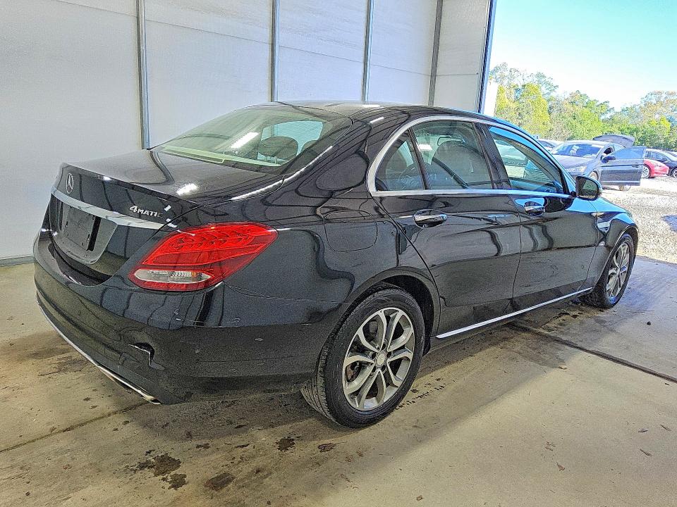 49166836 :رقم المزاد ، 55SWF4KB5FU022034 vin ، 2015 Mercedes-benz C مزاد بيع
