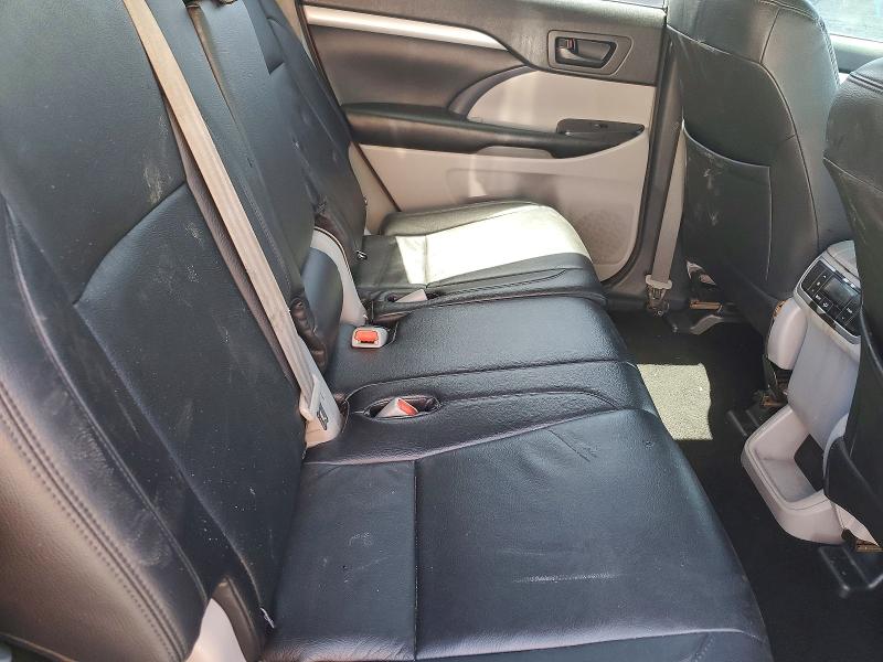 50269036 :رقم المزاد ، 5TDZARFH9HS028832 vin ، 2017 Toyota Highlander مزاد بيع