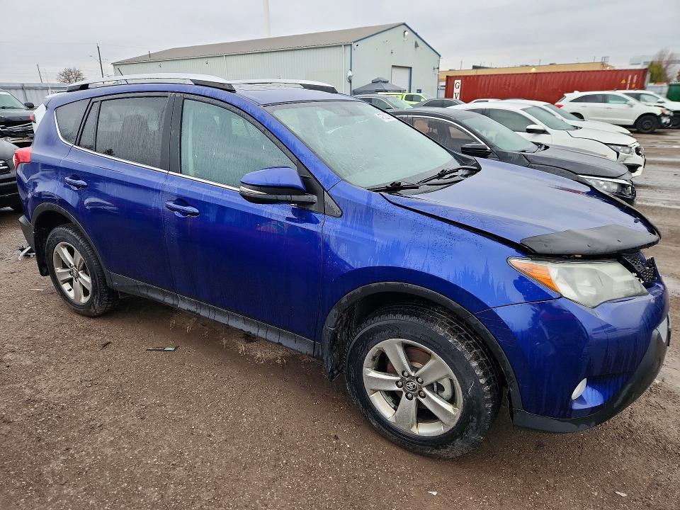 47522096 :رقم المزاد ، 2T3RFREV4FW361492 vin ، 2015 Toyota Rav4 مزاد بيع