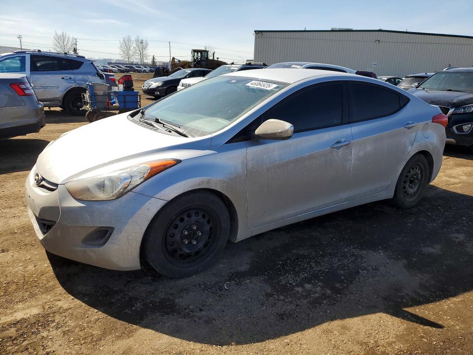 48064926 :رقم المزاد ، 5NPDH4AE6DH205648 vin ، 2013 Hyundai Elantra مزاد بيع