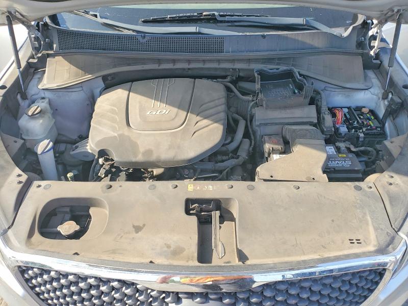 49145956 :رقم المزاد ، 5XYPGDA56JG413872 vin ، 2018 Kia Sorento مزاد بيع