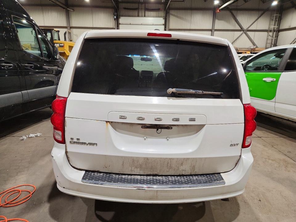 49471716 :رقم المزاد ، 2C4RDGBGXFR634106 vin ، 2015 Dodge Grand Caravan مزاد بيع