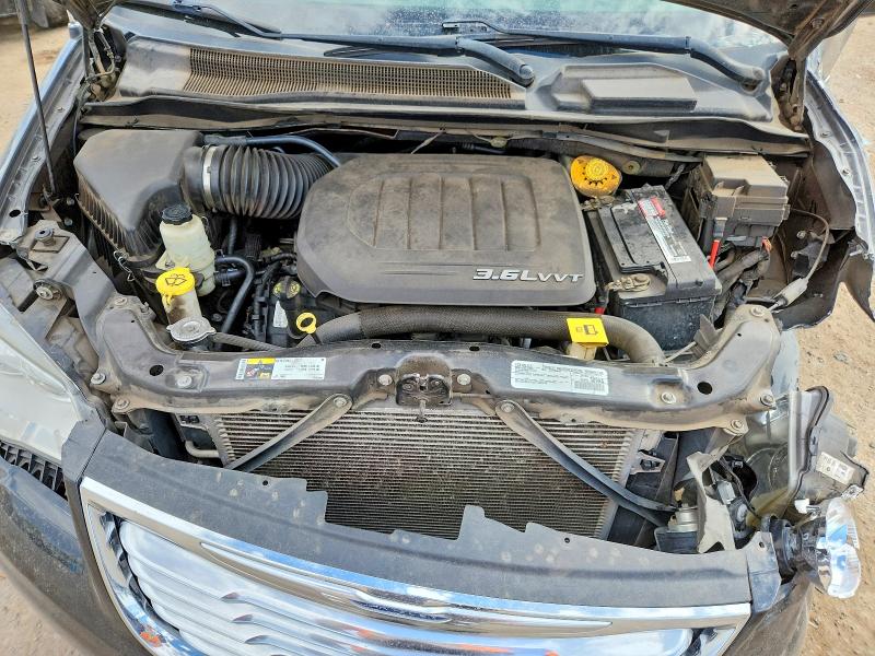 49167866 :رقم المزاد ، 2C4RC1BG0GR252877 vin ، 2016 Chrysler Town & Country مزاد بيع