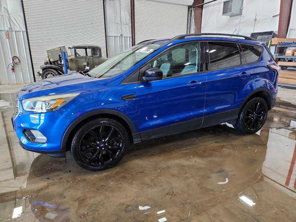 Продаж на аукціоні авто 2017 Ford Escape, vin: 1FMCU0GD3HUD53374, номер лоту: 50315966