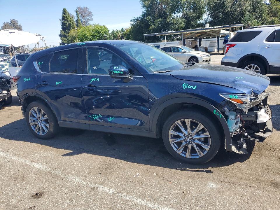 Продаж на аукціоні авто 2021 Mazda Cx-5, vin: JM3KFADM6M0419333, номер лоту: 51880006