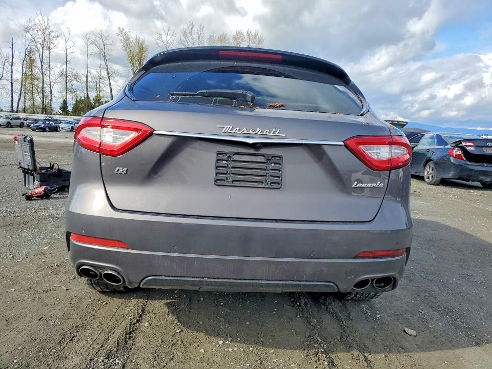 Продажа на аукционе авто 2019 Maserati Levante, vin: ZN661XUA1KX310525, номер лота: 49301246