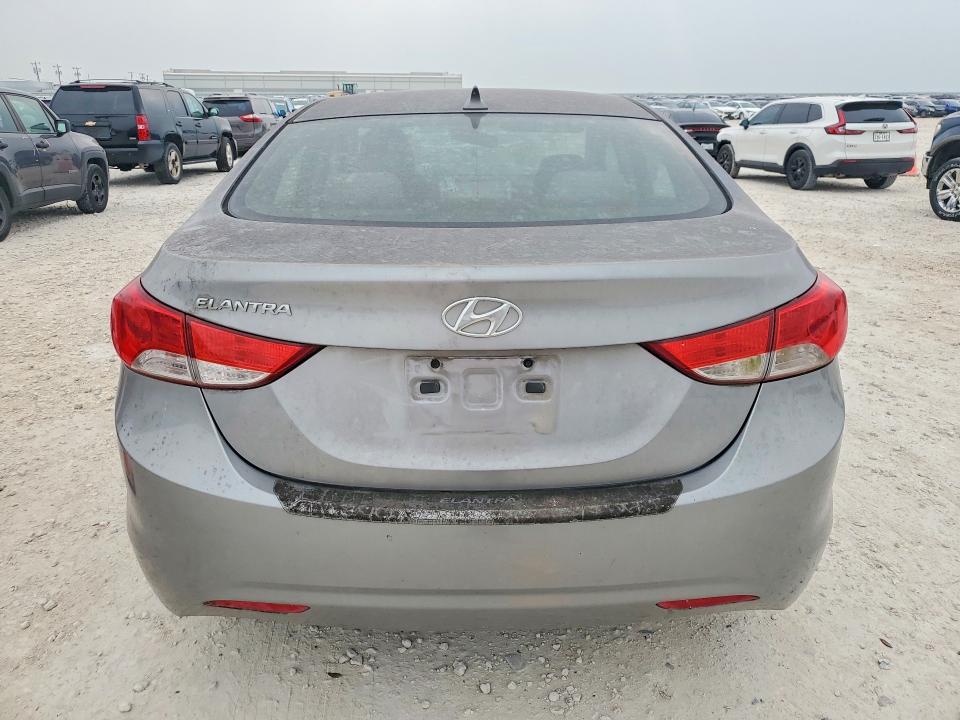 2012 Hyun Elantra მანქანა იყიდება აუქციონზე, vin: KMHDH4AE7CU273098, აუქციონის ნომერი: 51571536