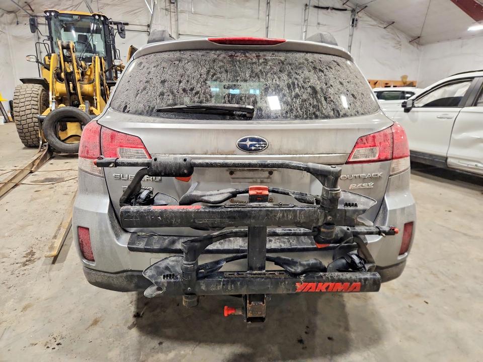 2011 Subaru Outback მანქანა იყიდება აუქციონზე, vin: 4S4BRBCCXB1440316, აუქციონის ნომერი: 47903486