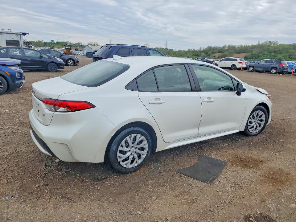 51325576 :رقم المزاد ، JTDEPMAEXMJ139104 vin ، 2021 Toyota Corolla مزاد بيع