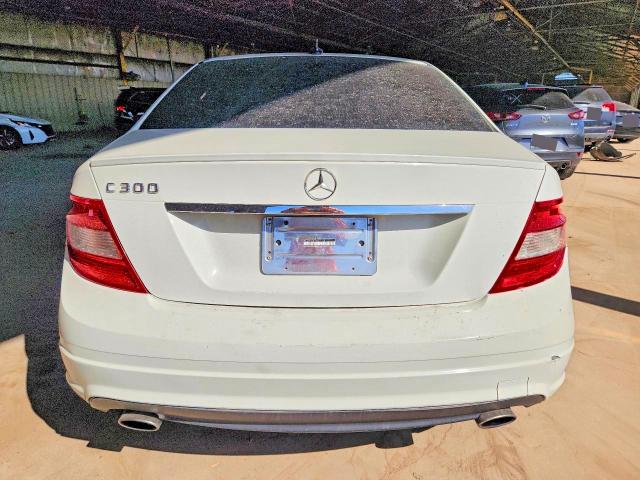 Продаж на аукціоні авто 2011 Mercedes-benz C, vin: WDDGF5EB7BA518128, номер лоту: 51661726