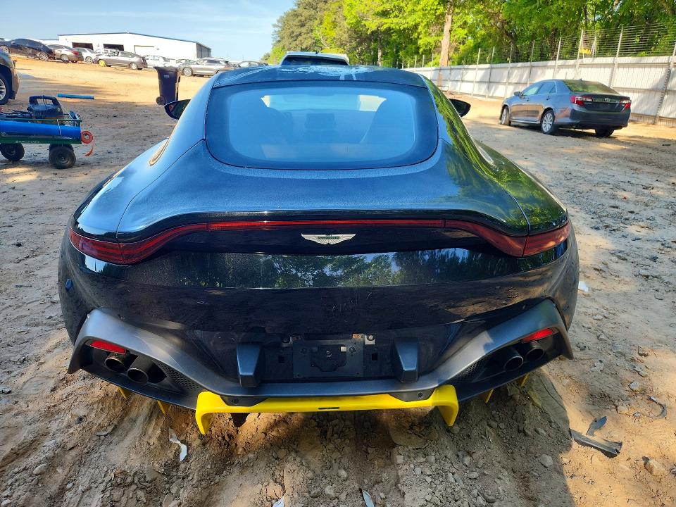 49904326 :رقم المزاد ، SCFSMGAW1LGN03087 vin ، 2020 Aston Martin Vantage مزاد بيع
