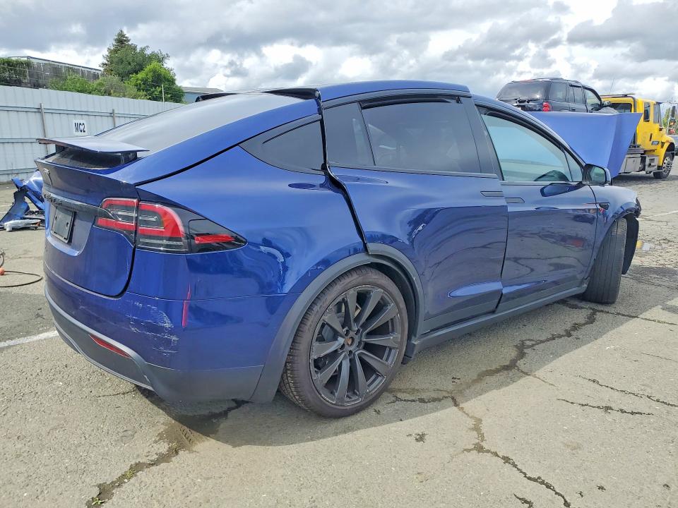 50838106 :رقم المزاد ، 7SAXCBE53PF366359 vin ، 2023 Tesla Model X مزاد بيع
