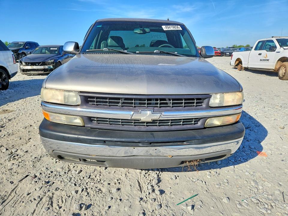 49419856 :رقم المزاد ، 2GCEC19T111343387 vin ، 2001 Chevrolet Silverado مزاد بيع