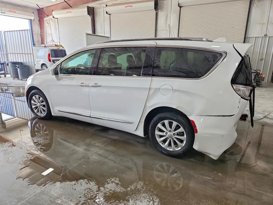 Продаж на аукціоні авто 2018 Chrysler Pacifica, vin: 2C4RC1BG1JR269789, номер лоту: 49230076