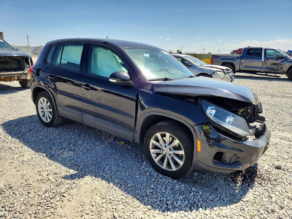 2017 Volkswagen Tiguan მანქანა იყიდება აუქციონზე, vin: WVGBV7AX7HK045477, აუქციონის ნომერი: 50529356