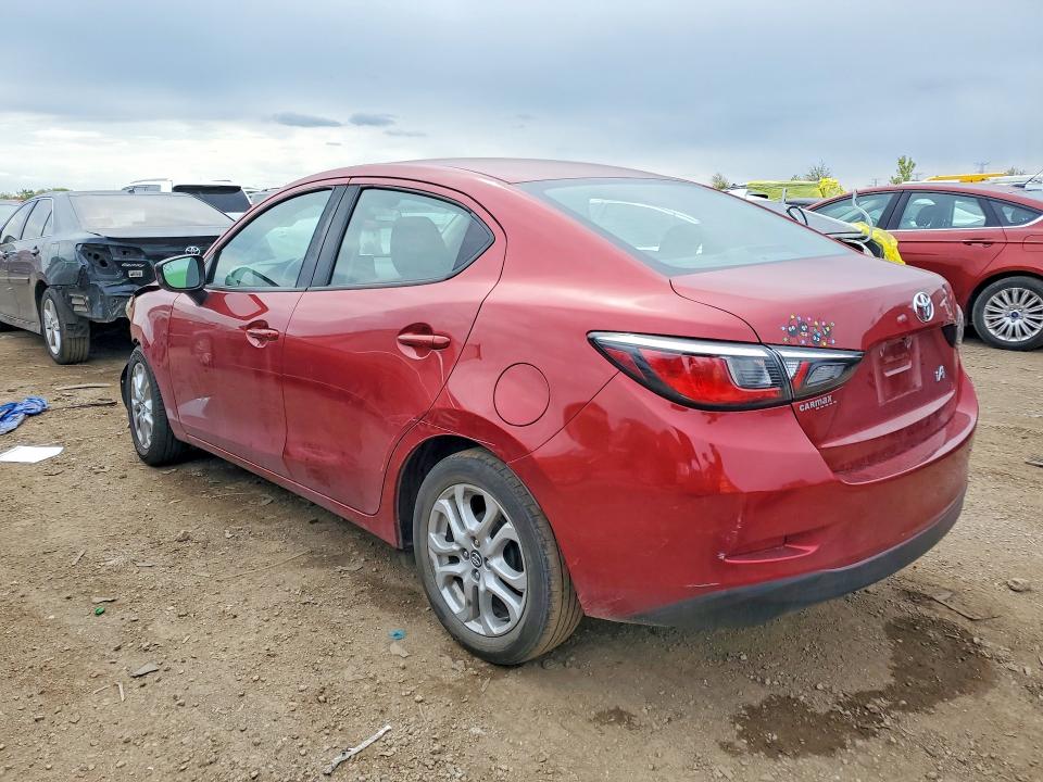 50977266 :رقم المزاد ، 3MYDLBYV2HY187992 vin ، 2017 Toyota Yaris Ia مزاد بيع