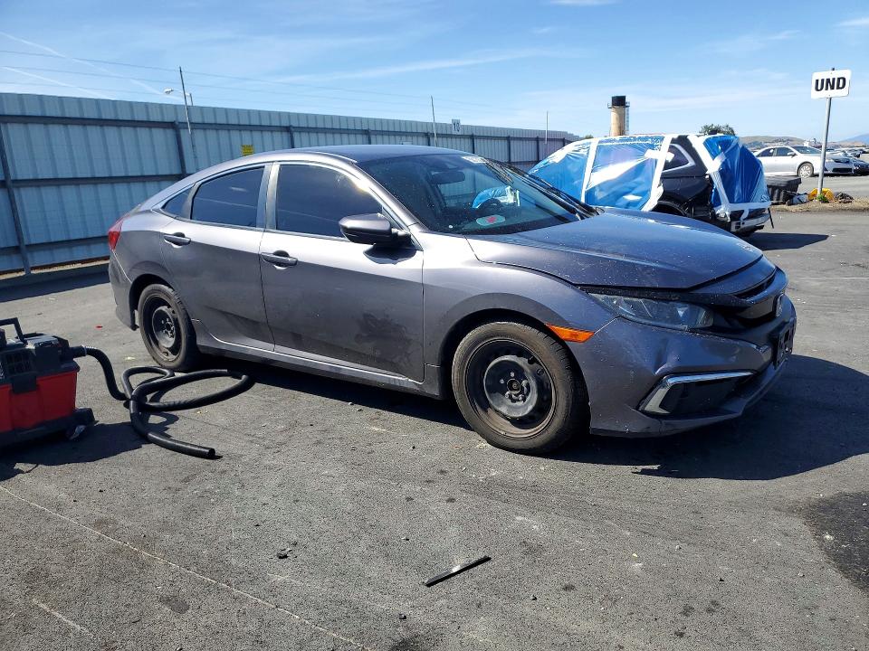 50150726 :رقم المزاد ، 19XFC2F65KE207101 vin ، 2019 Honda Civic مزاد بيع