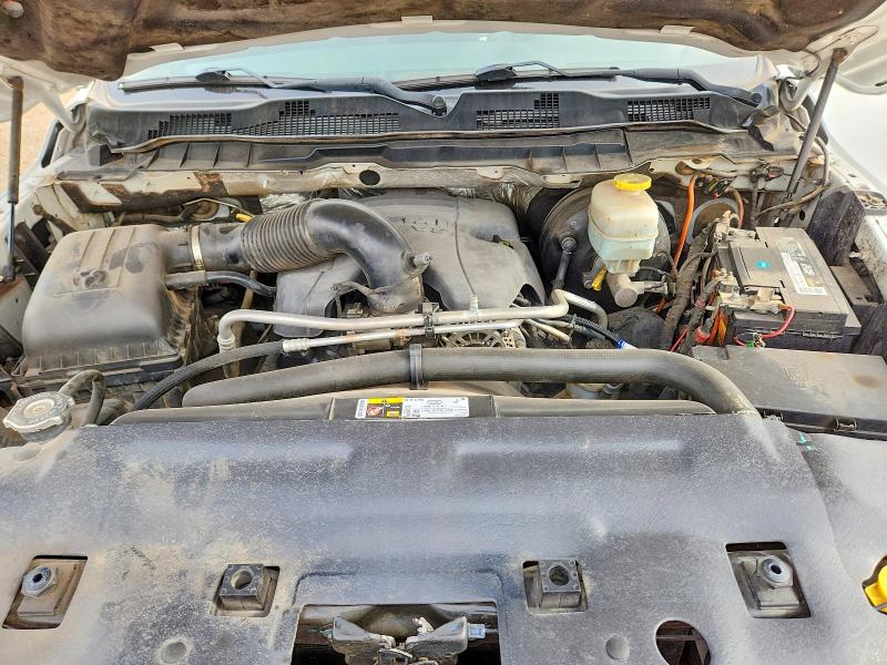 50302456 :رقم المزاد ، 3C6TR5CT1JG378127 vin ، 2018 Ram 2500 مزاد بيع