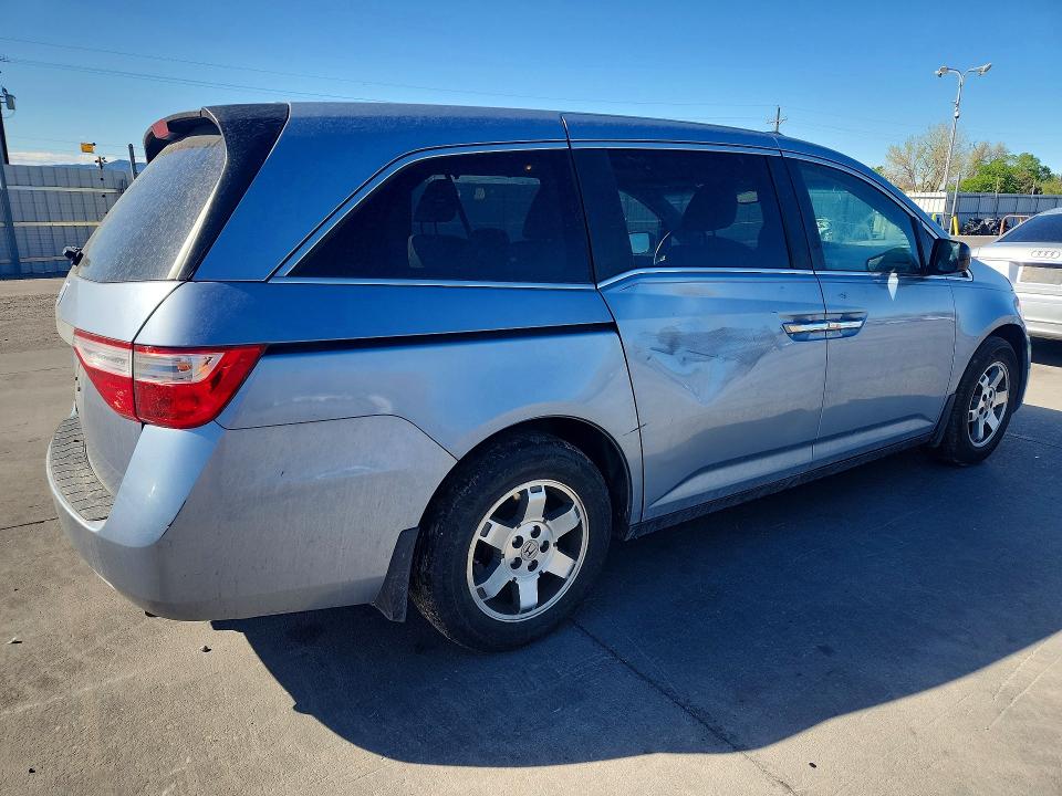 50163706 :رقم المزاد ، 5FNRL5H66BB042200 vin ، 2011 Honda Odyssey مزاد بيع