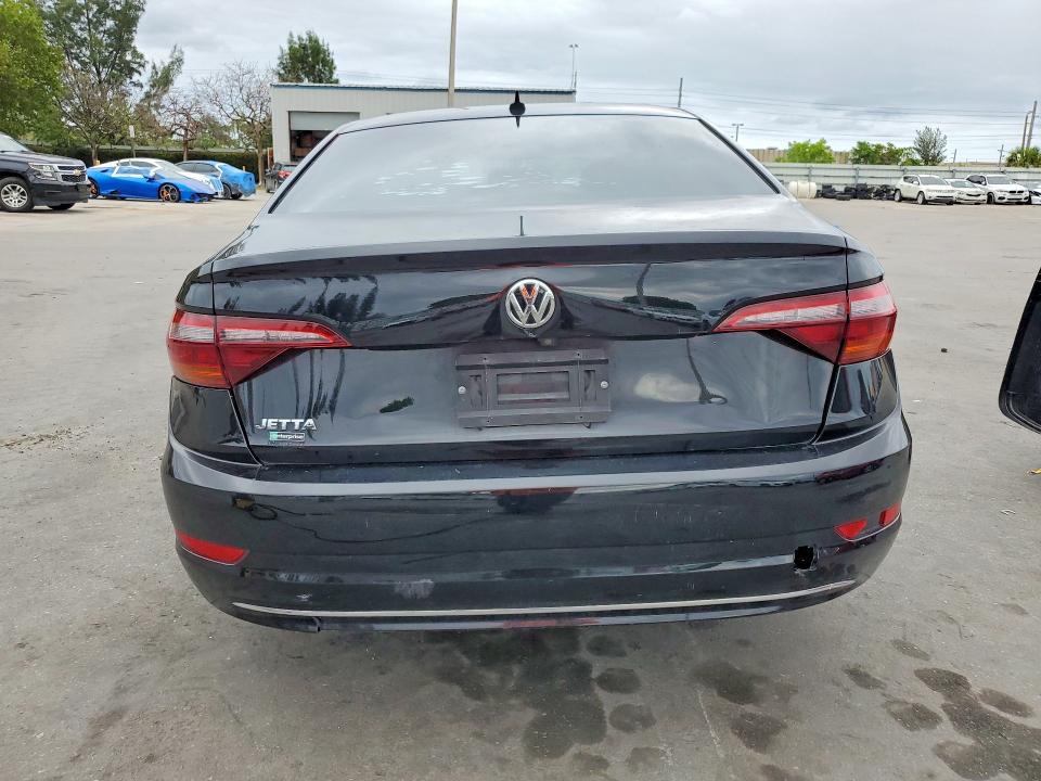51146156 :رقم المزاد ، 3VWC57BU0KM123639 vin ، 2019 Volkswagen Jetta مزاد بيع