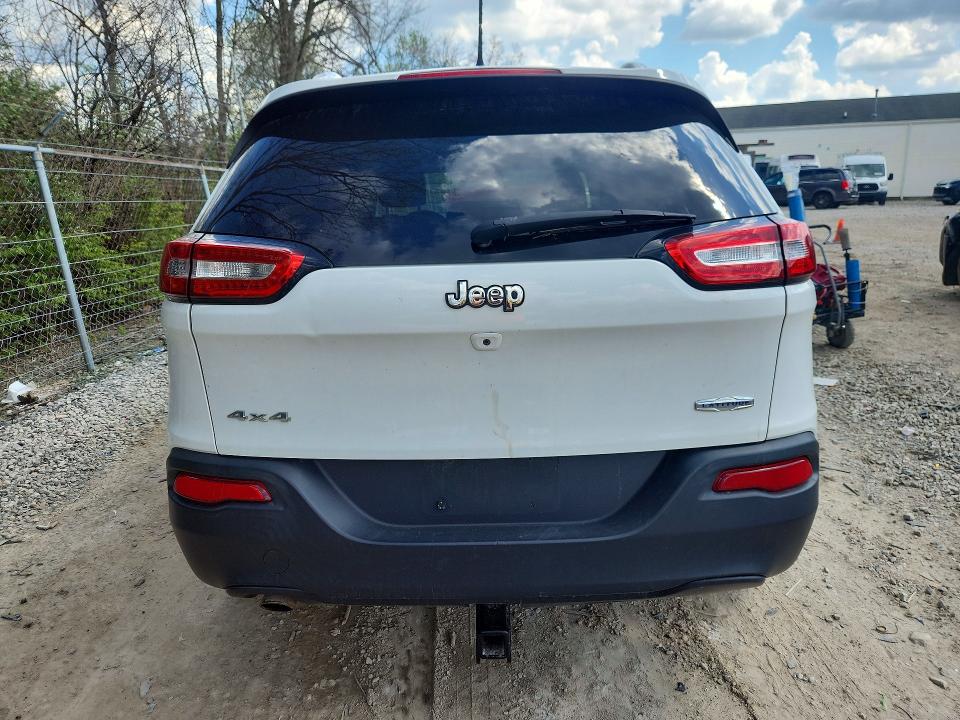 51190416 :رقم المزاد ، 1C4PJMCB7FW514918 vin ، 2015 Jeep Cherokee مزاد بيع