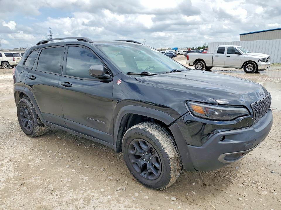 50654456 :رقم المزاد ، 1C4PJMBX4LD532426 vin ، 2020 Jeep Cherokee مزاد بيع