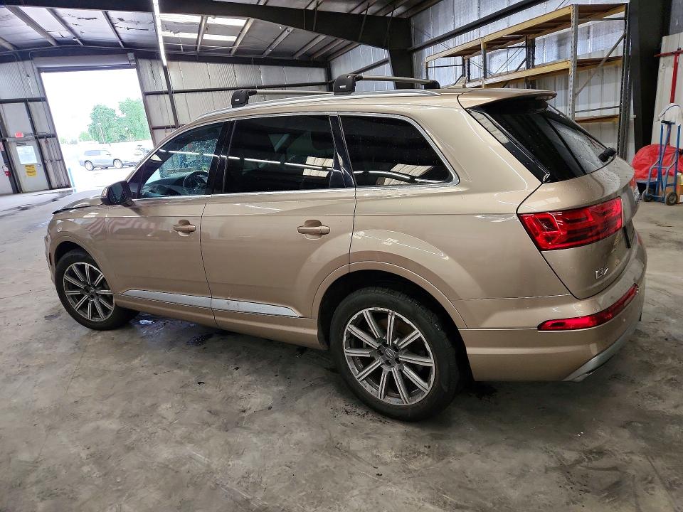 2018 Audi Q7 მანქანა იყიდება აუქციონზე, vin: WA1VAAF73JD023886, აუქციონის ნომერი: 50756656