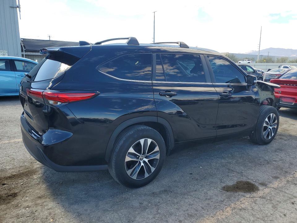 Продаж на аукціоні авто 2023 Toyota Highlander, vin: 5TDKDRAH0PS516436, номер лоту: 51996636