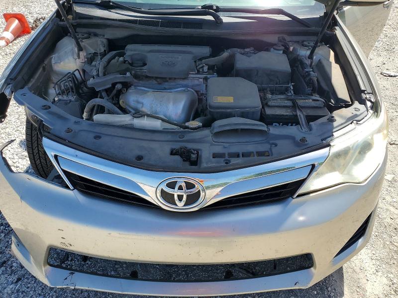49254476 :رقم المزاد ، 4T1BF1FK0EU354828 vin ، 2014 Toyota Camry مزاد بيع