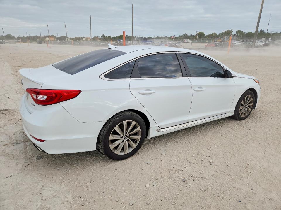 Продажа на аукционе авто 2016 Hyundai Sonata, vin: 5NPE34AF3GH426298, номер лота: 49496246