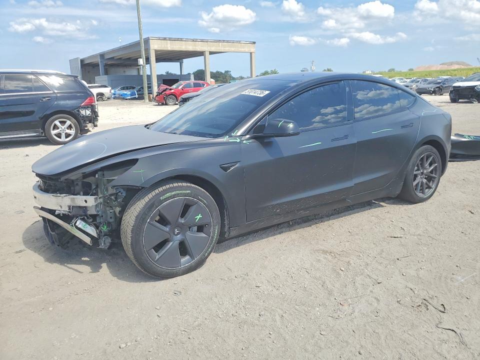 51014736 :رقم المزاد ، 5YJ3E1EA7NF234053 vin ، 2022 Tesla Model 3 مزاد بيع