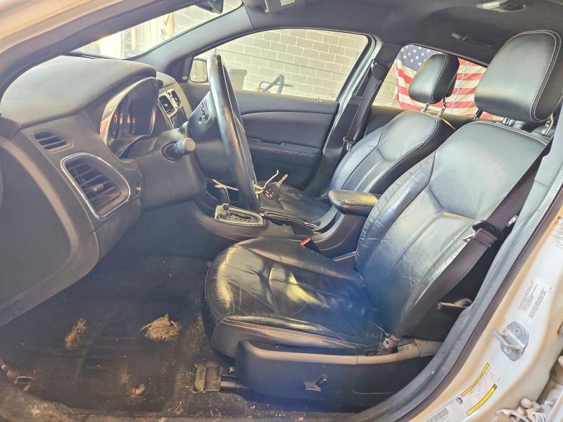 Продажа на аукционе авто 2013 Chrysler 200, vin: 1C3CCBCG3DN579247, номер лота: 51179856