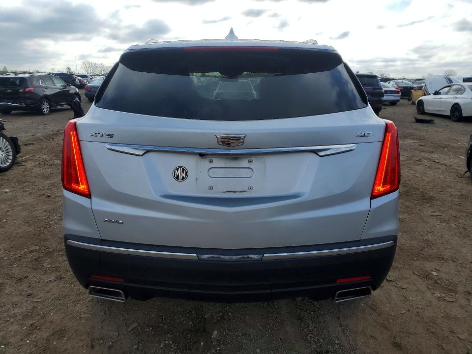 2017 Cadillac Xt5 მანქანა იყიდება აუქციონზე, vin: 1GYKNDRS5HZ213338, აუქციონის ნომერი: 50600016