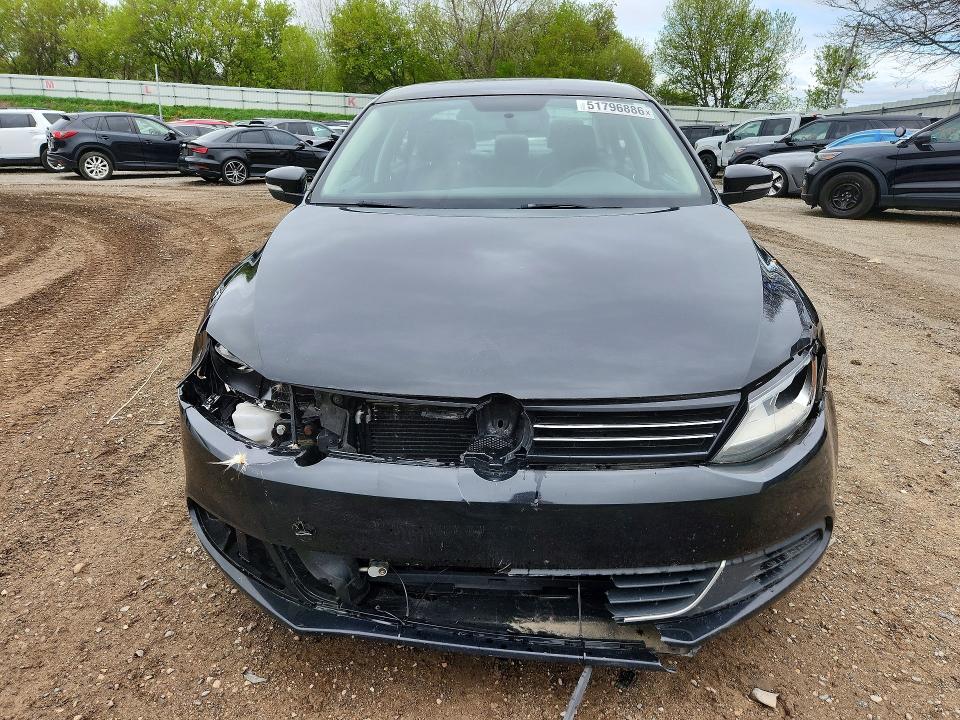 51796886 :رقم المزاد ، 3VWD07AJ4EM440080 vin ، 2014 Volkswagen Jetta مزاد بيع
