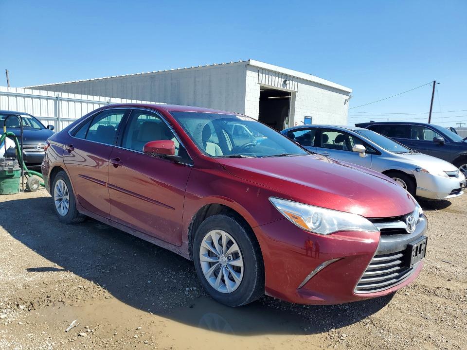 50053936 :رقم المزاد ، 4T1BF1FK6GU582495 vin ، 2016 Toyota Camry مزاد بيع