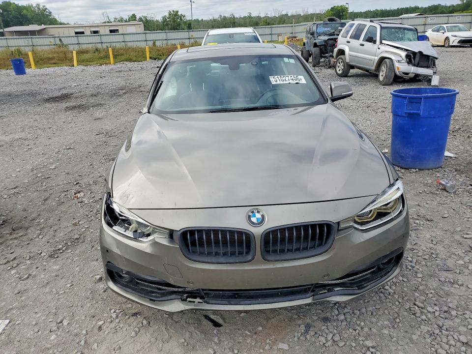 51027456 :رقم المزاد ، WBA8E9G54GNT87446 vin ، 2016 Bmw 328 مزاد بيع
