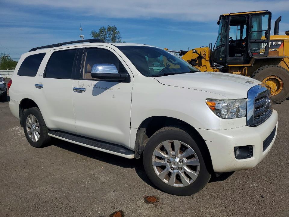 49606116 :رقم المزاد ، 5TDDY5G16GS144357 vin ، 2016 Toyota Sequoia مزاد بيع